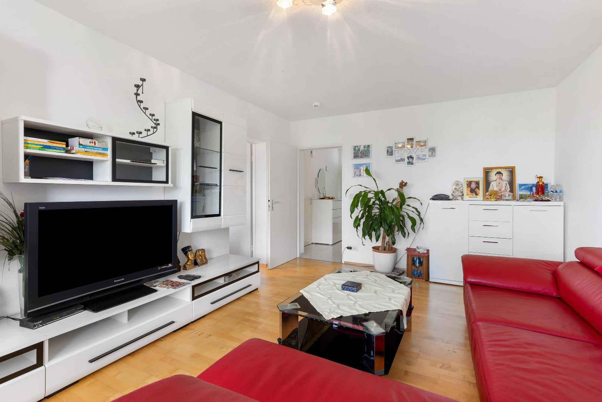 Helle, Ruhige Dachwohnung Eningen unter Achalm Esterno foto